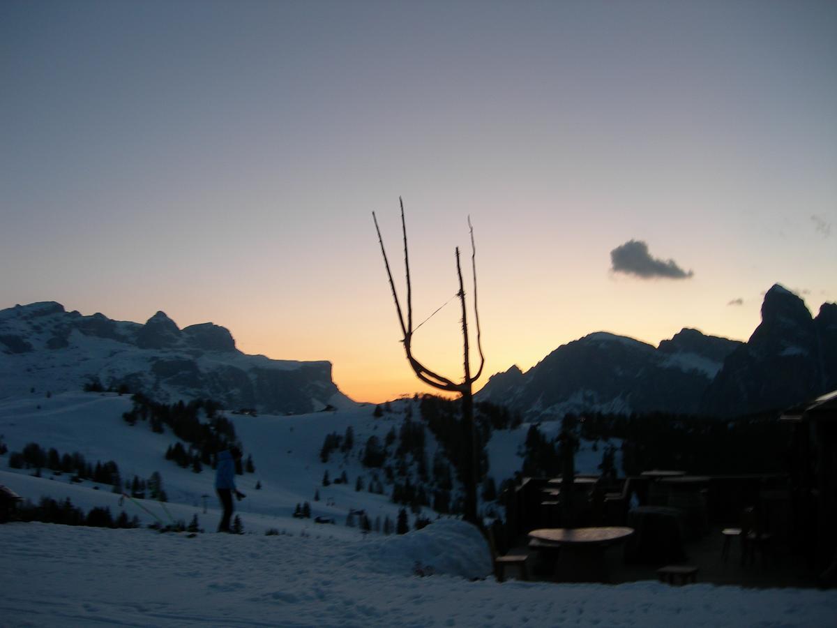 Residence Vajolet San Cassiano San Cassiano  Eksteriør billede